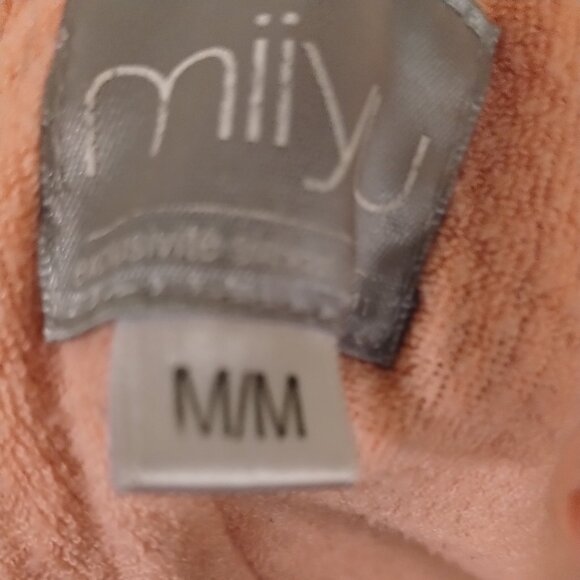 Miiyu robe SZ medium - Picture 2 of 6